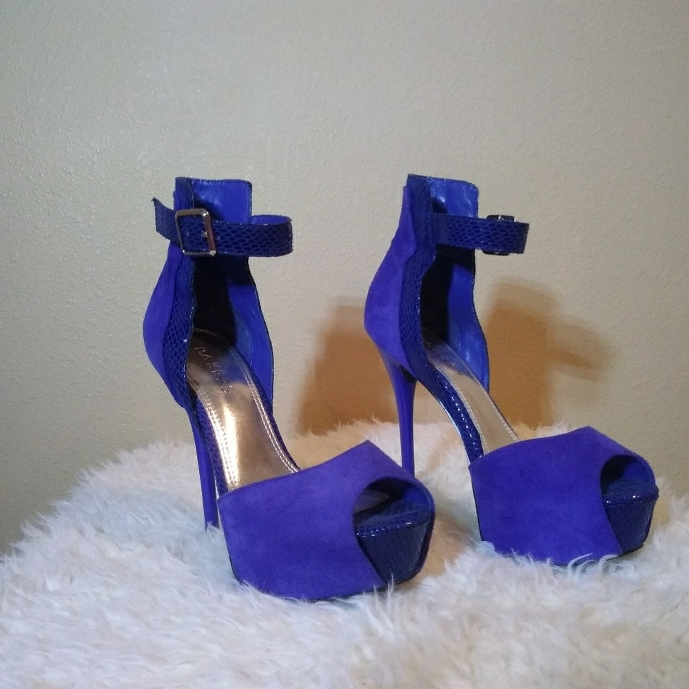 Baker's Ladies Heels